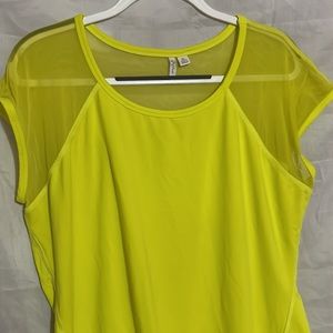 C Active Bright Yellow Top, Size XL NWOT MAKE AN OFFER!!!